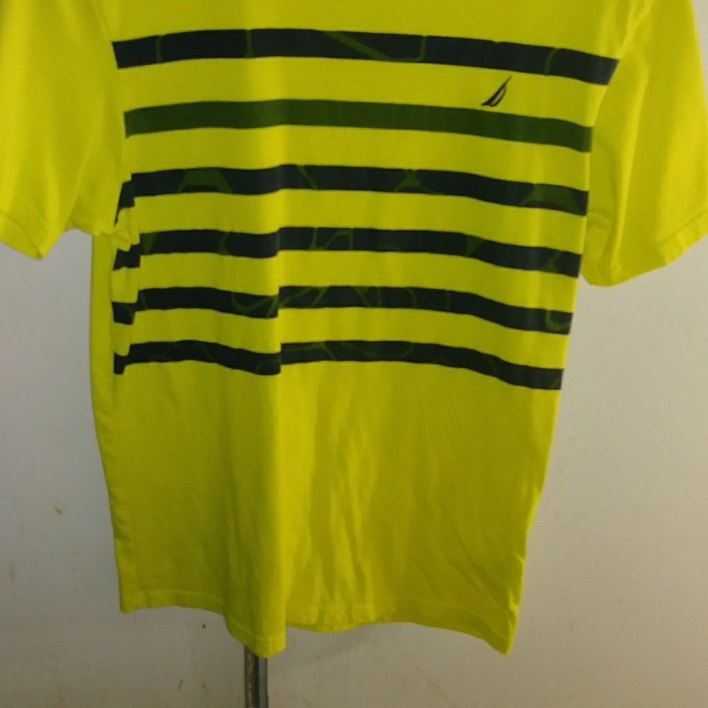 Natica TShirt - Picture 2 of 3